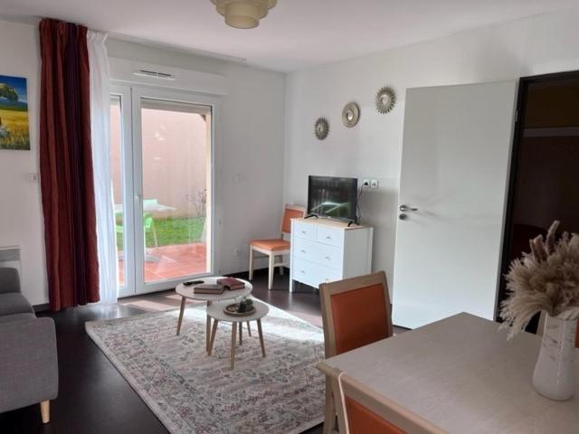 Les Bords De L'Aveyron Aparthotel Nègrepelisse Екстериор снимка